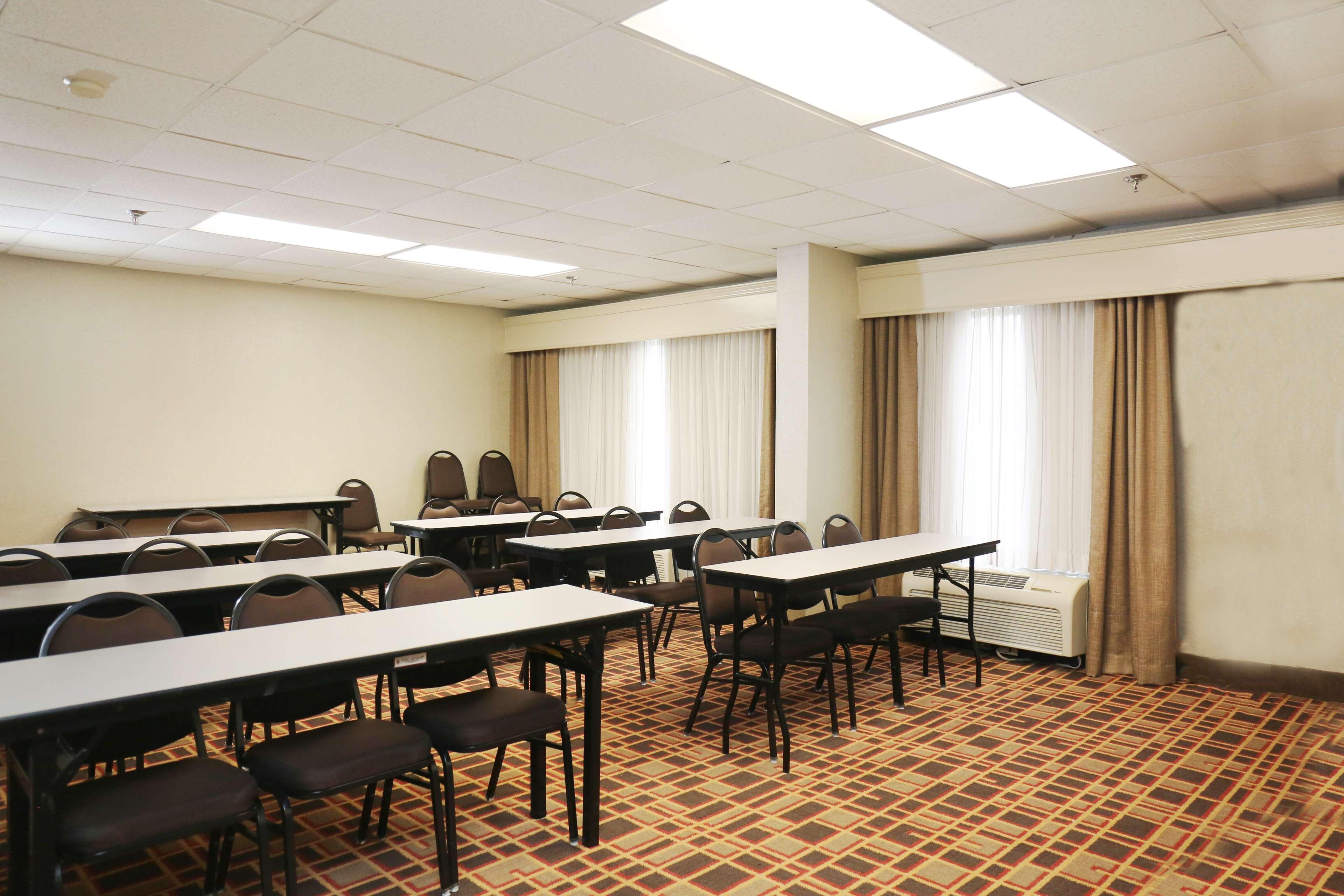 Hampton Inn Sumter Bagian luar foto