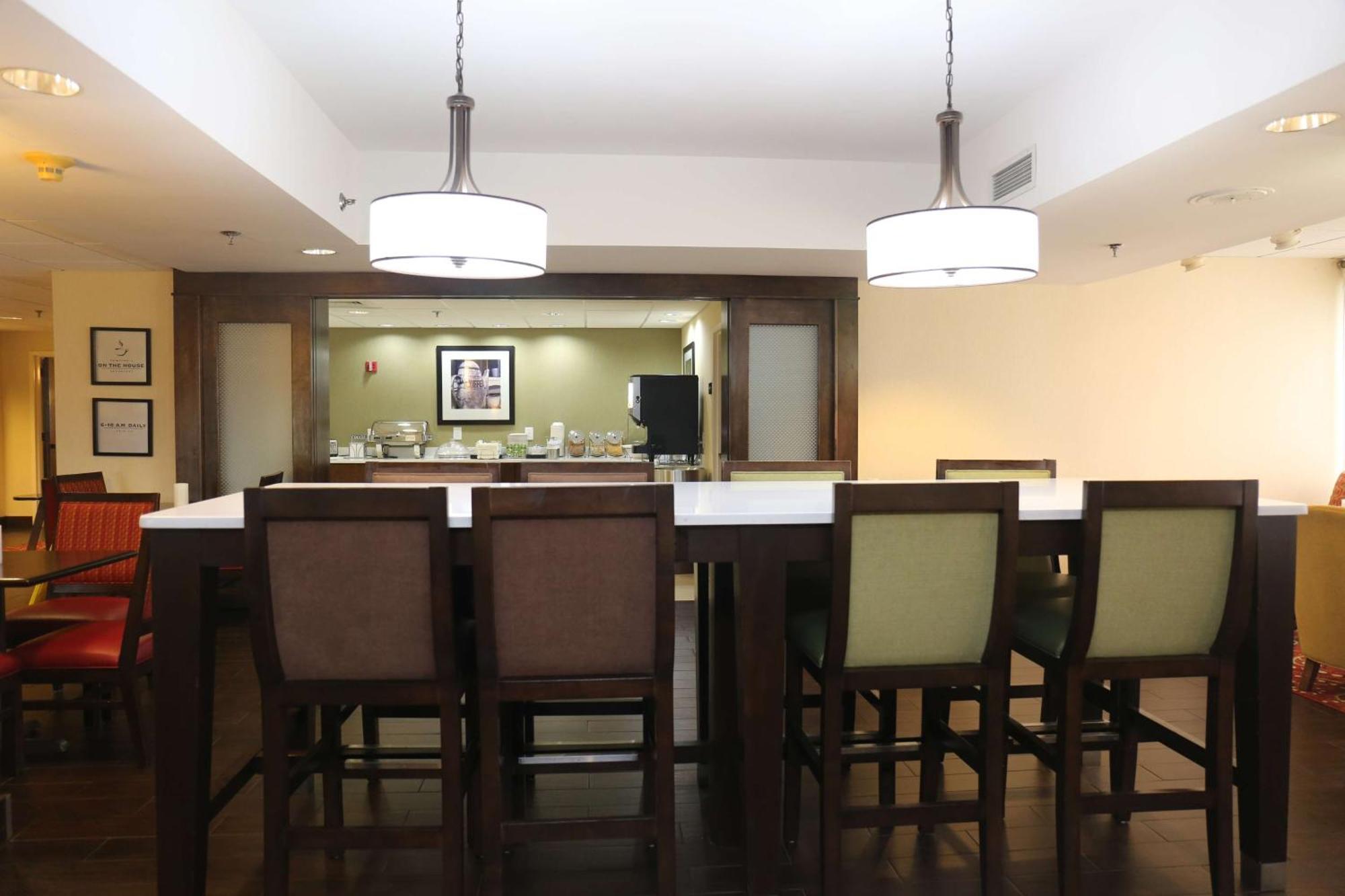 Hampton Inn Sumter Bagian luar foto