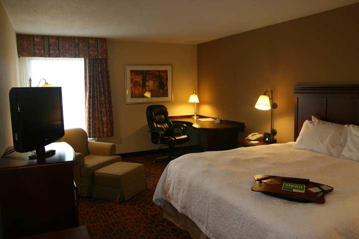 Hampton Inn Sumter Bagian luar foto