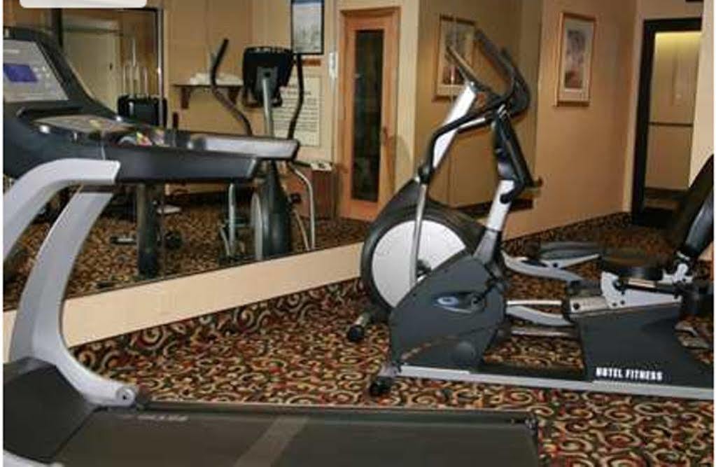 Hampton Inn Sumter Bagian luar foto