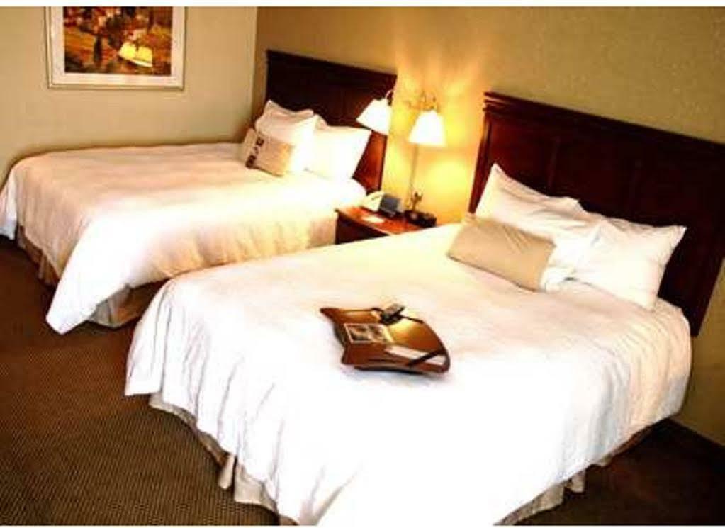 Hampton Inn Sumter Bagian luar foto
